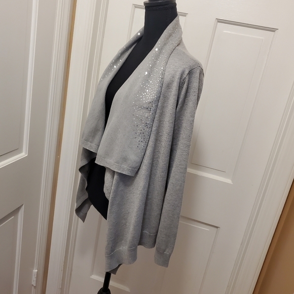 NWT DKNY Gray With Sequin Cascading Open Front Cardigan size xs/small - Picture 6 of 11